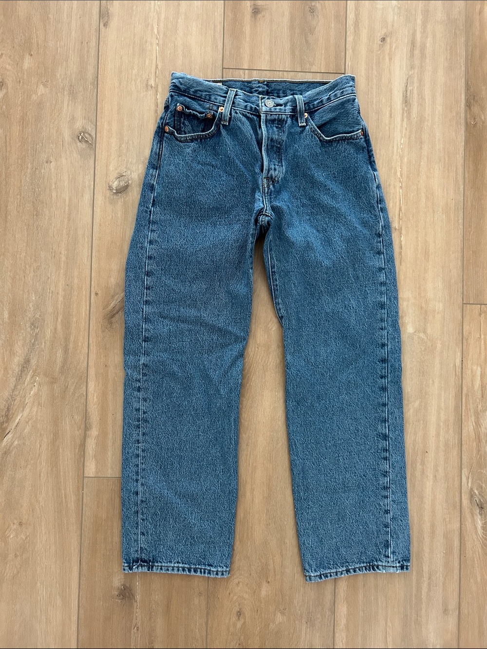 LEVI’S 501 Button-Fly 90’s Fit 100% Denim Jeans - Picture 2 of 12